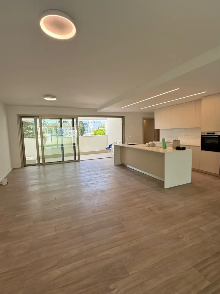 3-bedroom apartments for rent 250 m² in Nicosia, Strovolos - Acropolis