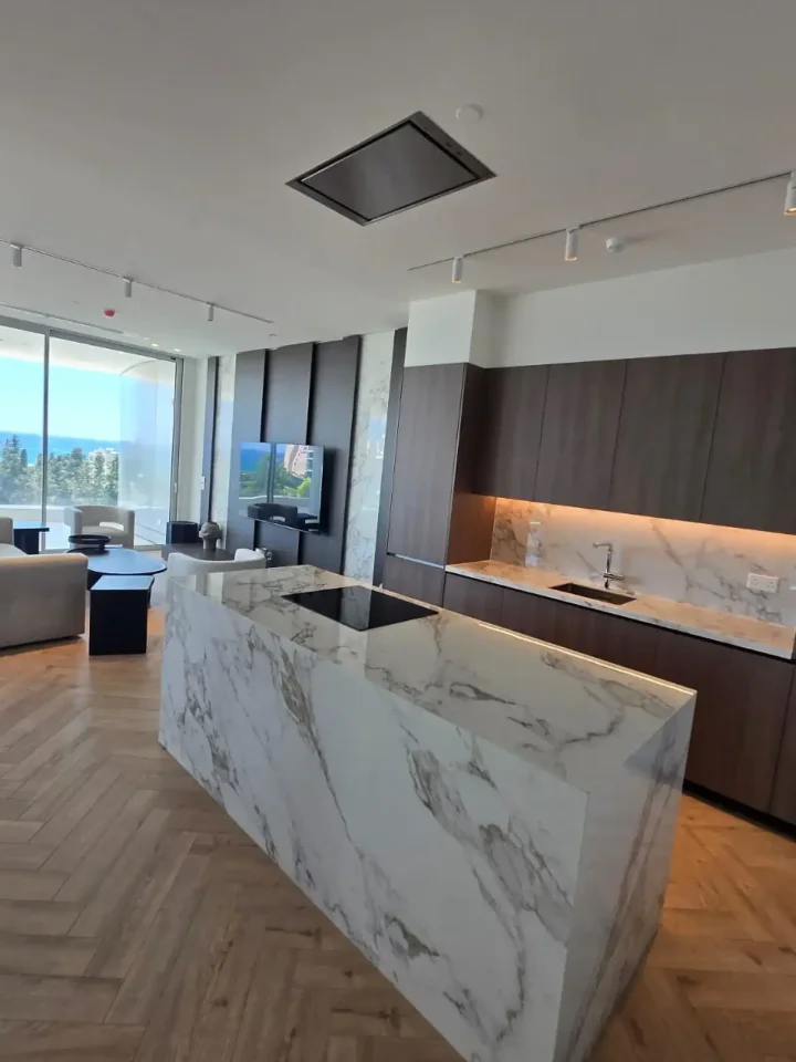 2-bedroom apartments for rent 110 m² in Limassol, Mouttagiaka Tourist Area
