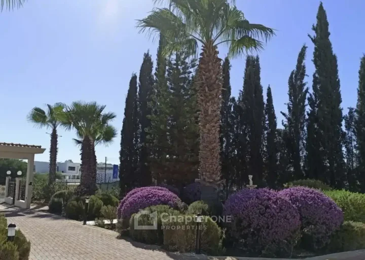 Βίλα προς ενοικίαση 400 μ² στην τοποθεσία Nicosia, Strovolos - Stavros
