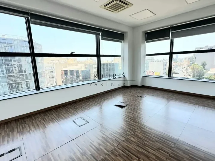 Office 188 m² for rent in Limassol, Limassol - Agia Zoni