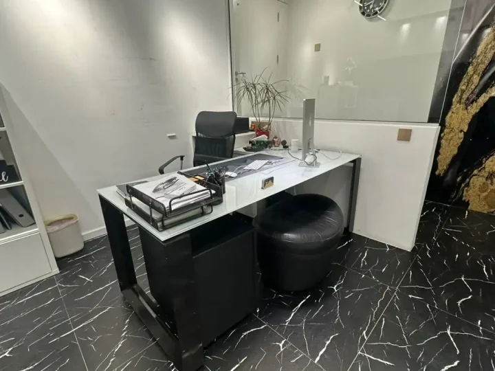 Trading area 230 m² for rent in Nicosia, Nicosia - Ag. Antonios