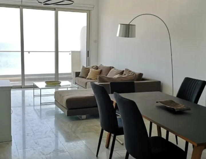 2-bedroom apartments for rent 85 m² in Larnaca, Larnaka - Finikoudes