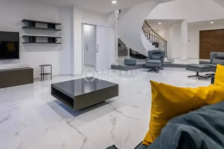 Вилла в аренду 360 м² в Larnaca, Agios Theodoros