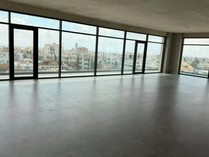 Коммерческая недвижимость 1237 м² в аренду в Limassol, Limassol - Agia Fyla