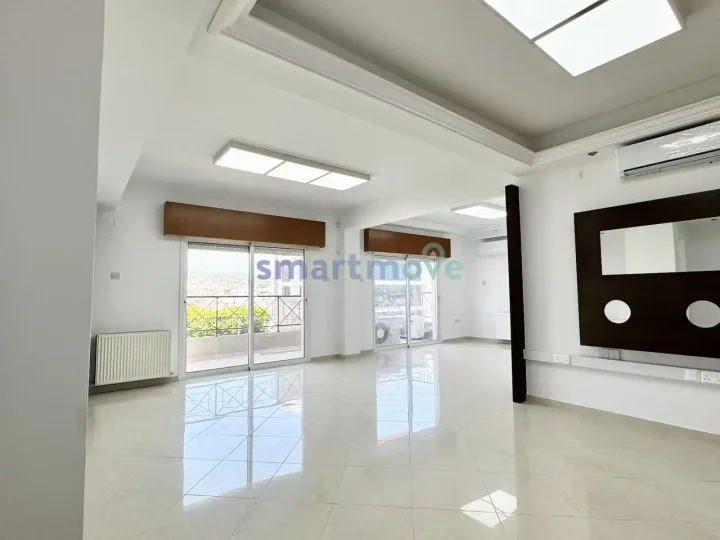 Office 171 m² for rent in Limassol, Limassol - Mesa Geitonia