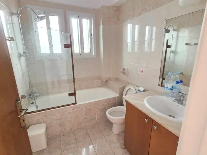Villa for rent 220 m² in Paphos, Pegeia