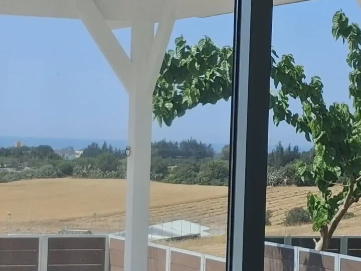 Μονοκατοικία προς ενοικίαση 130 μ² στην τοποθεσία Limassol, Moni