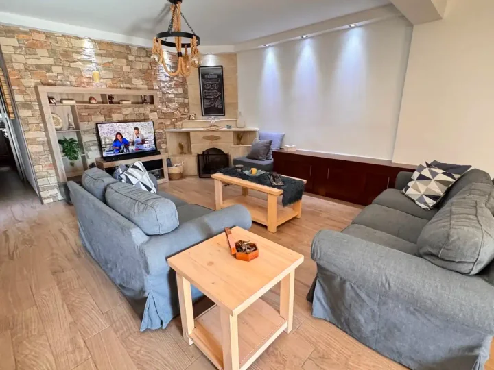 3-bedroom detached house for rent 150 m² in Limassol, Limassol - Mesa Geitonia