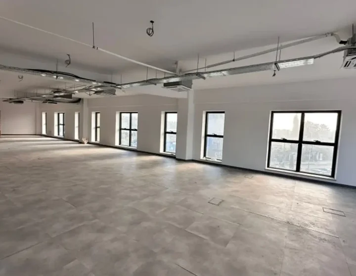 Офис 300 м² в аренду в Limassol, Germasogeia Tourist Area