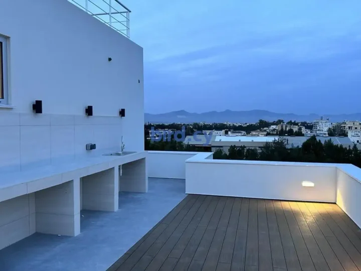 4-bedroom penthouse for rent 208 m² in Nicosia, Strovolos - Acropolis