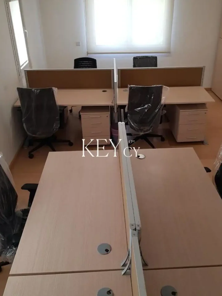 Офис 115 м² в аренду в Limassol, Limassol - Agia Zoni