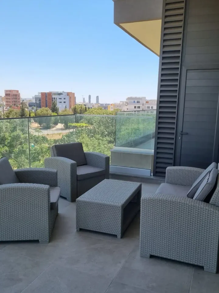 Apartments for rent 120 m² in Limassol, Limassol - Mesa Geitonia