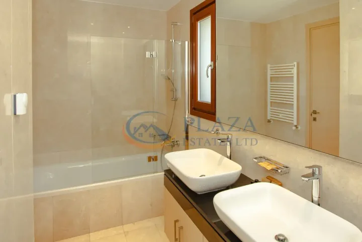 3-bedroom villa for rent 215 m² in Paphos, Aphrodite hills Kouklia