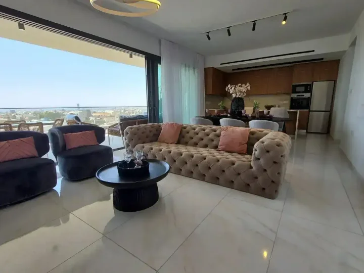 3-спальная пентхаус в аренду 238 м² в Limassol, Panthea
