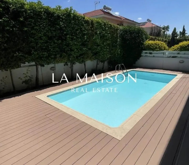 4-bedroom semi-detached house for rent 224 m² in Nicosia, Strovolos - Stavros