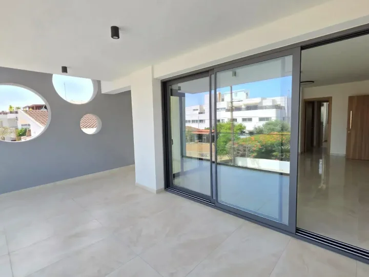 2-bedroom apartments for rent 85 m² in Limassol, Limassol - Tsirion