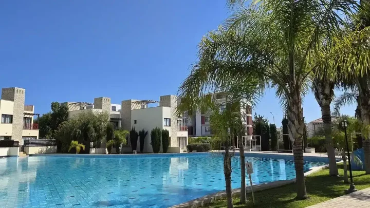 Μεζονέτα προς ενοικίαση 188 μ² στην τοποθεσία Limassol, Mouttagiaka Tourist Area