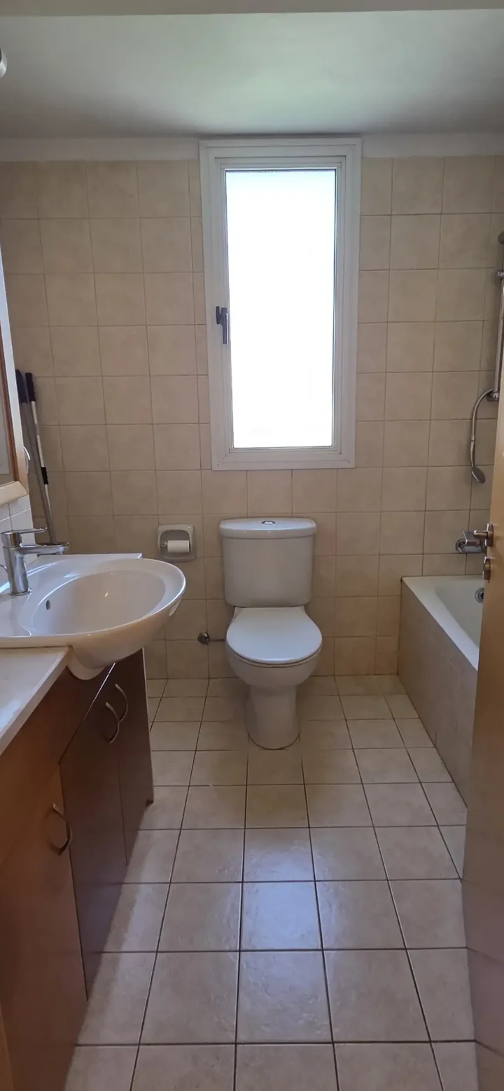 3-bedroom apartments for rent 140 m² in Limassol, Limassol - Neapolis