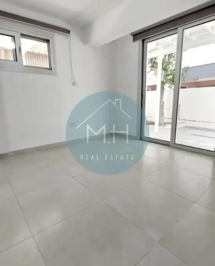 Apartments for rent 74 m² in Limassol, Limassol - Mesa Geitonia
