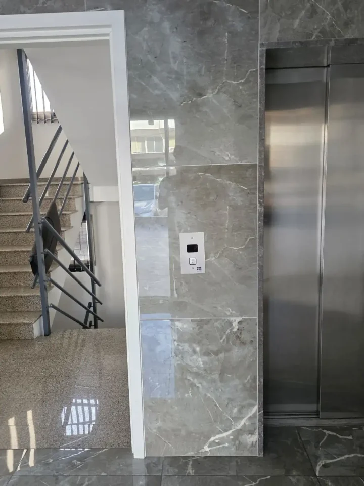 Commercial properties 1016 m² for rent in Limassol, Chalkoutsa