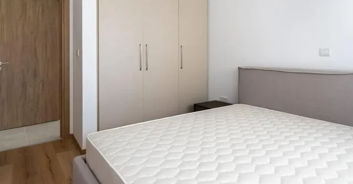 Studio for rent 70 m² in Limassol, Limassol - Mesa Geitonia