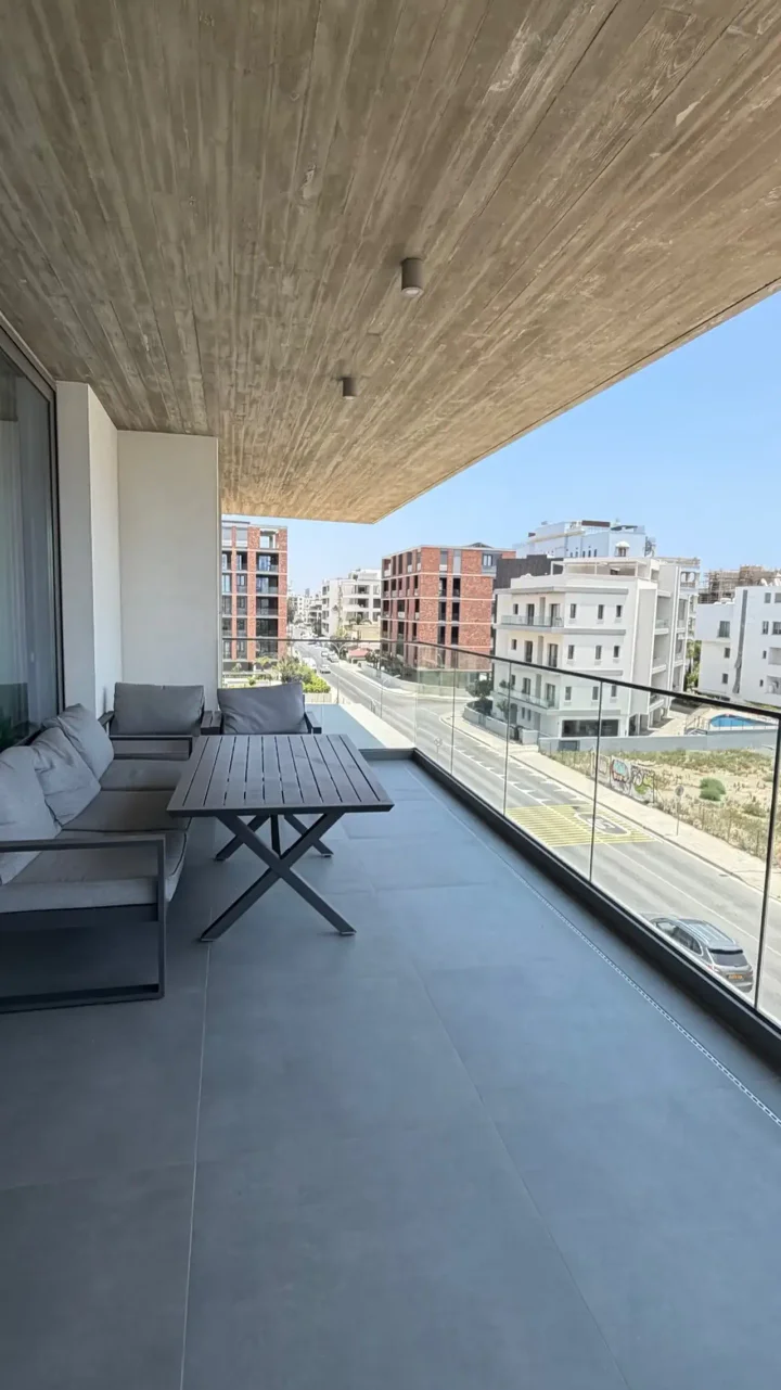 2-bedroom apartments for rent 92 m² in Limassol, Germasogeia Tourist Area