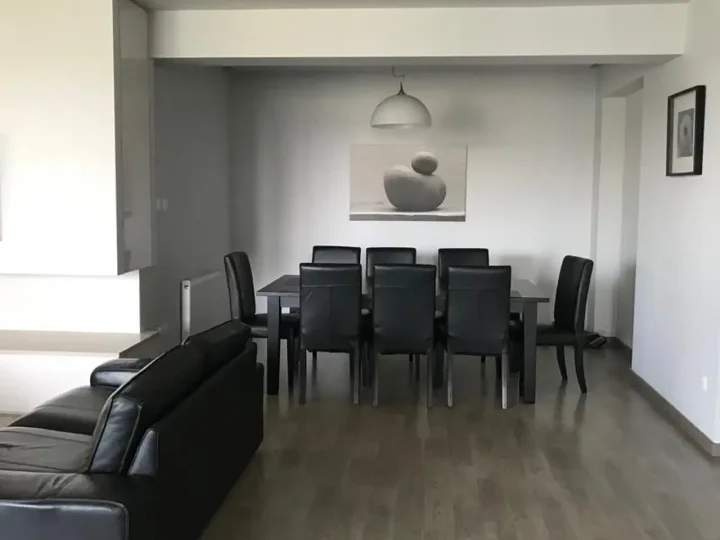3-bedroom apartments for rent 190 m² in Nicosia, Egkomi