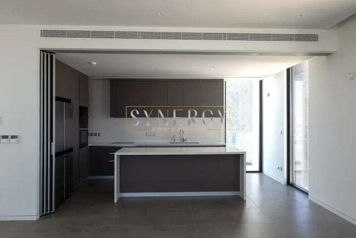 Penthouse for rent 190 m² in Nicosia, Egkomi