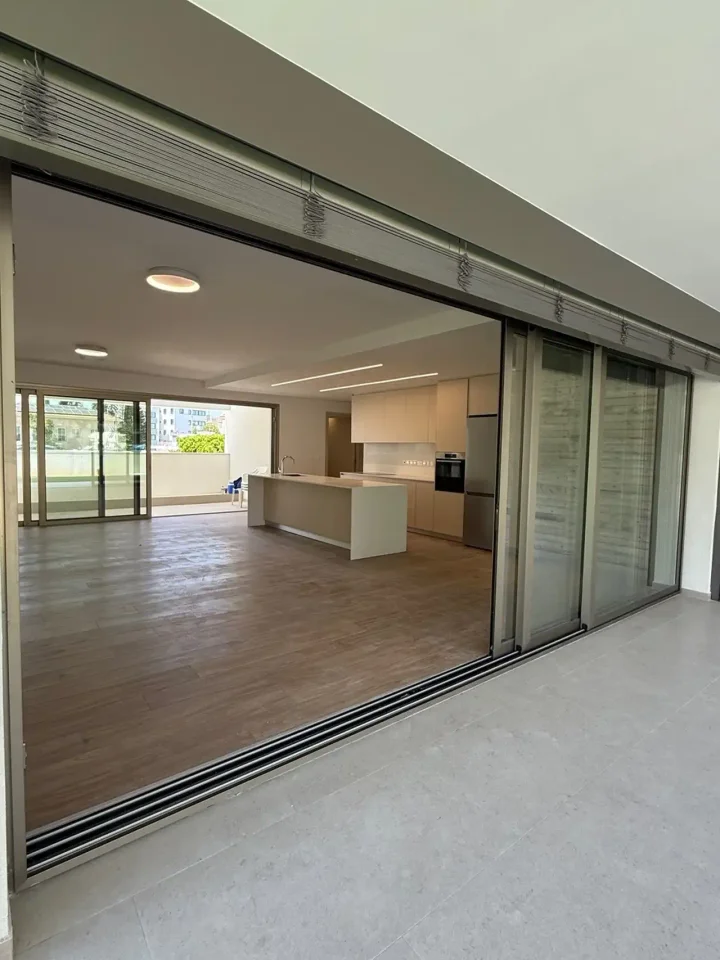 3-bedroom apartments for rent 250 m² in Nicosia, Strovolos - Acropolis