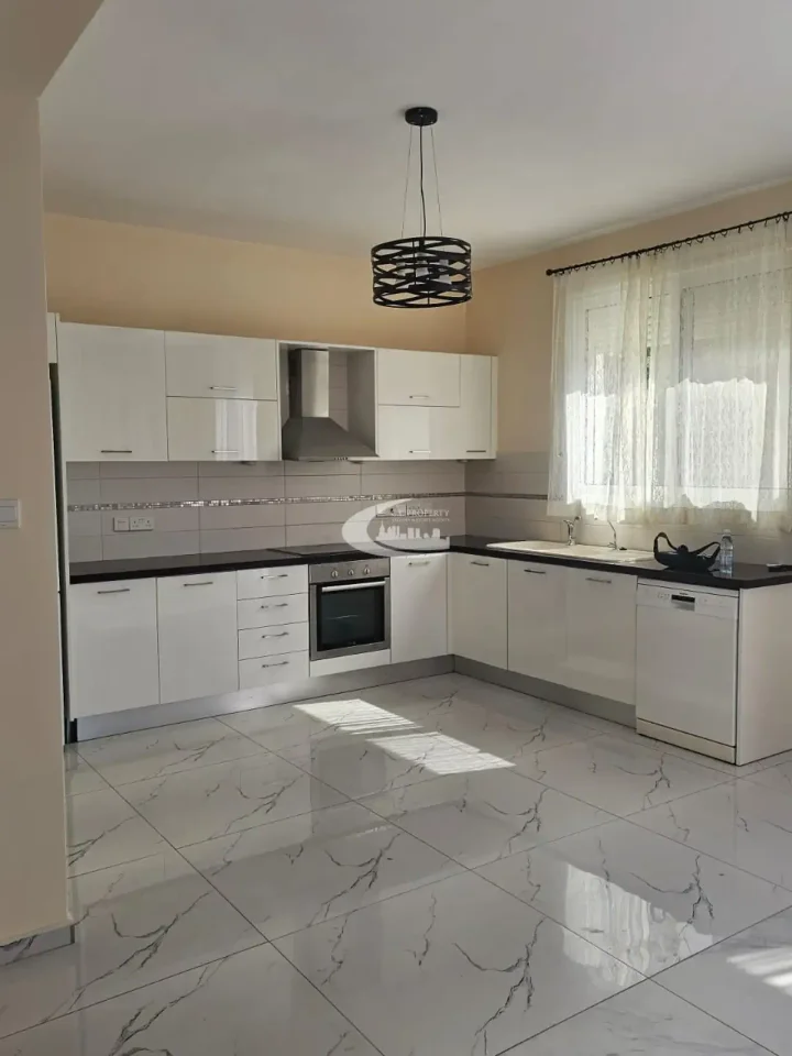 3-bedroom detached house for rent 160 m² in Limassol, Germasogeia