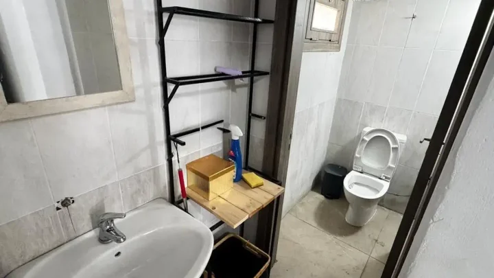 Office 140 m² for rent in Limassol, Limassol - Agia Zoni