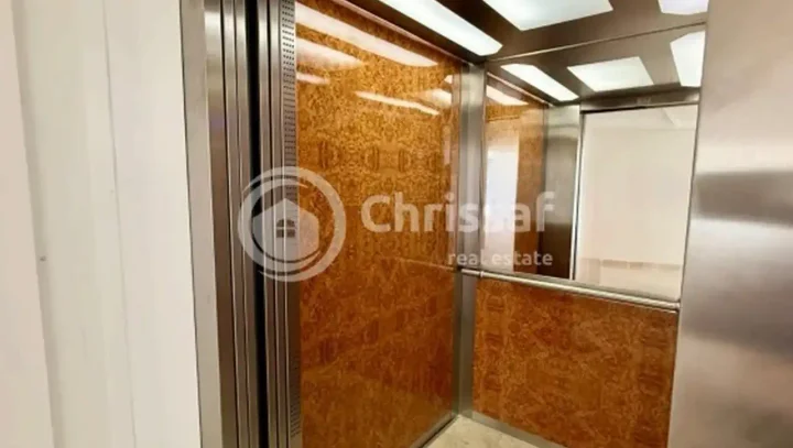 Office 717 m² for rent in Limassol, Limassol - Neapolis