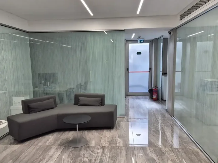 Office 300 m² for rent in Limassol, Limassol - Agios Nicolaos