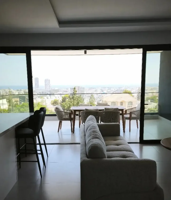 2-bedroom apartments for rent 110 m² in Limassol, Limassol - Linopetra
