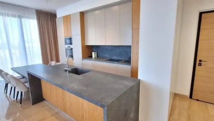 3-bedroom penthouse for rent 200 m² in Limassol, Germasogeia Tourist Area
