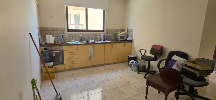 Office 40 m² for rent in Nicosia, Lakatameia - Agia Paraskevi