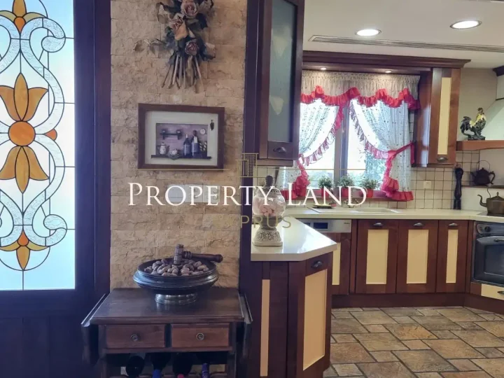 3-bedroom penthouse for rent 144 m² in Larnaca, Larnaka - Sotiros