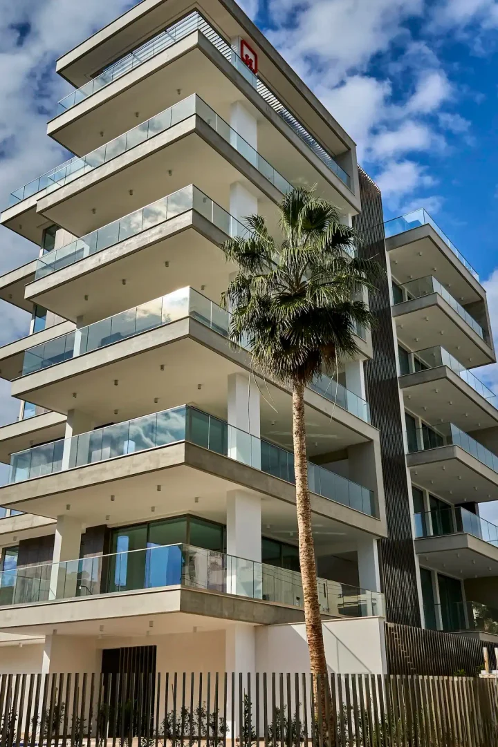 Apartments for rent 173 m² in Limassol, Germasogeia Tourist Area