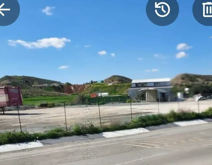 Plot of land for rent 1000 m² in Nicosia, Tseri