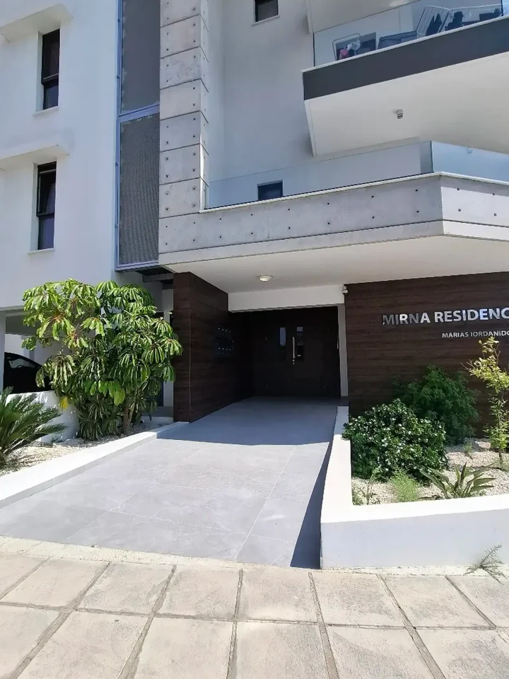 Apartments for rent 100 m² in Larnaca, Larnaka - Agioi Anargyroi I
