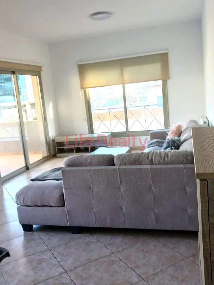 Apartments for rent 100 m² in Limassol, Limassol - Mesa Geitonia