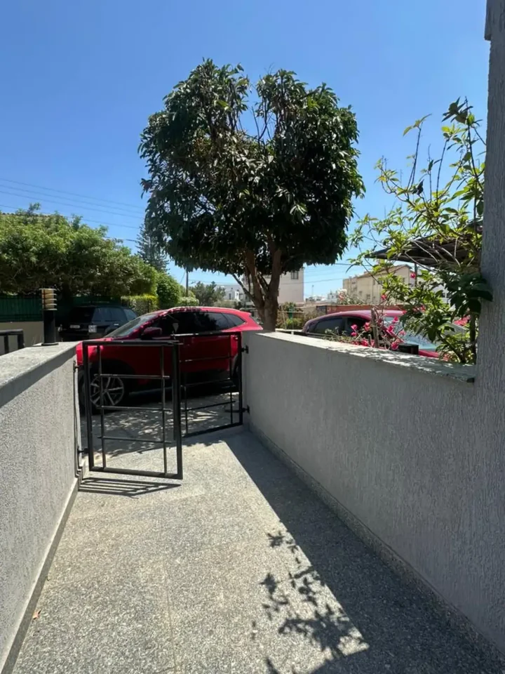 Апартаменты в аренду 130 м² в Limassol, Limassol - Kapsalos