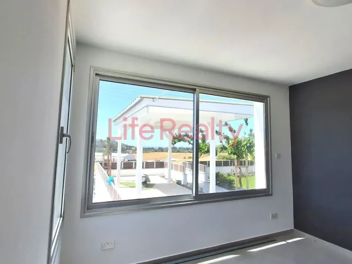 Detached house for rent 130 m² in Limassol, Moni
