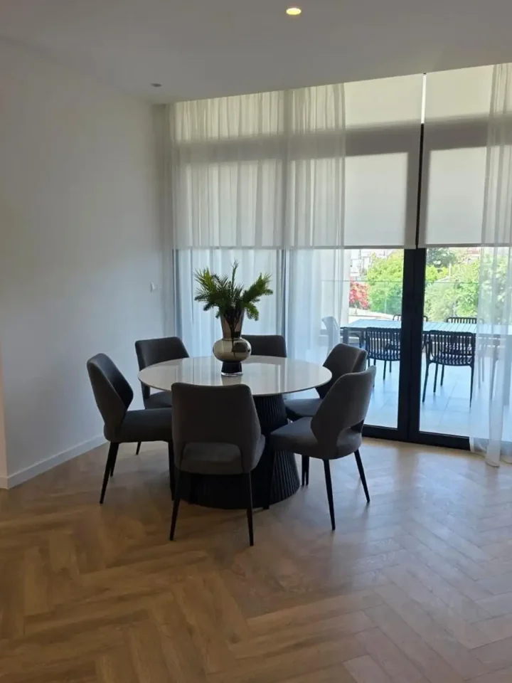 3-bedroom apartments for rent 130 m² in Limassol, Limassol - Omonia
