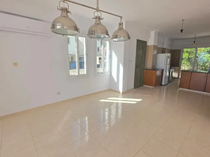 Villa for rent 220 m² in Paphos, Pegeia