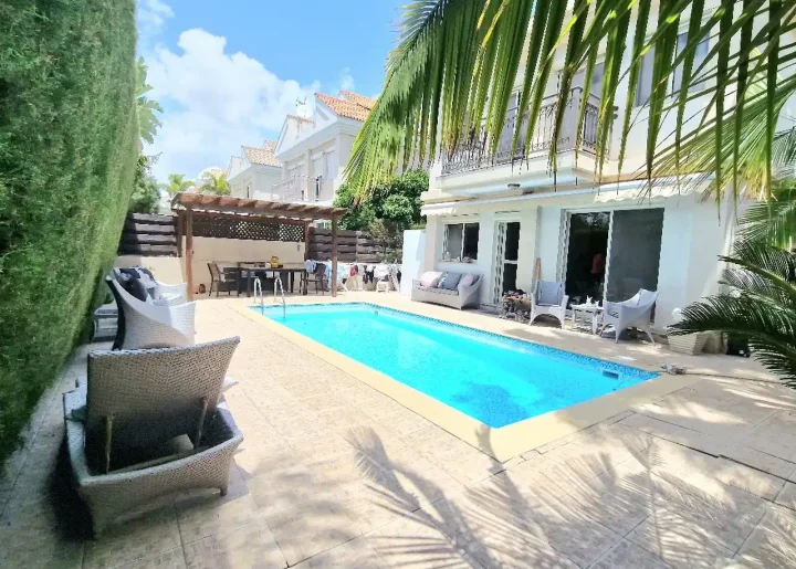 Отдельный дом в аренду 200 м² в Limassol, Mouttagiaka Tourist Area