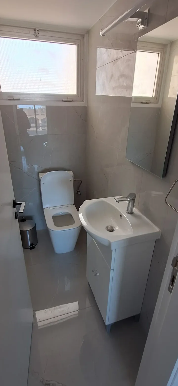 Penthouse for rent 125 m² in Limassol, Germasogeia Tourist Area