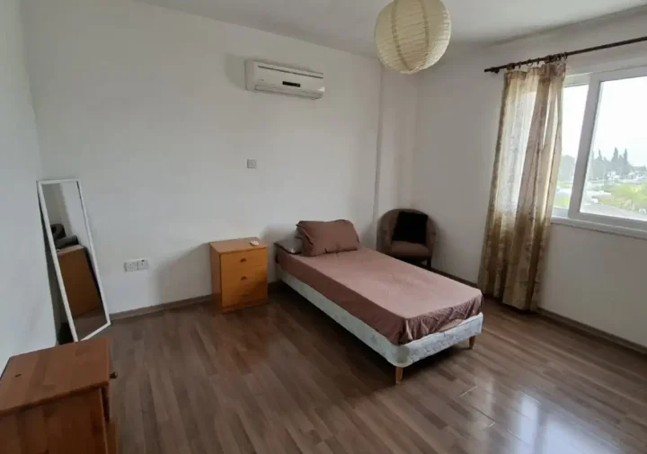 3-bedroom penthouse for rent 90 m² in Larnaca, Larnaka - Sotiros