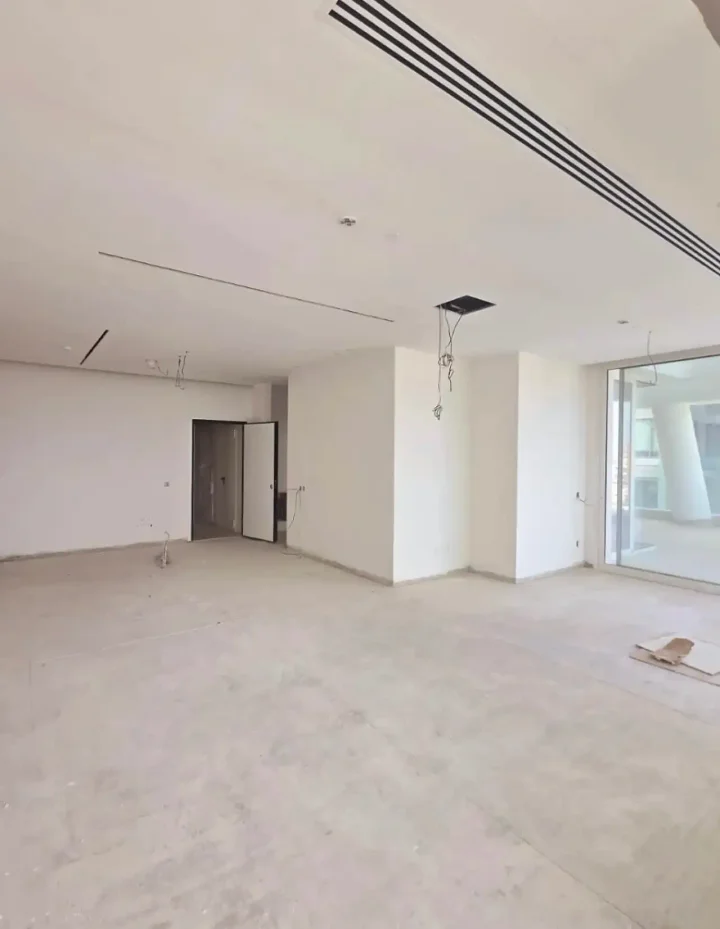 Apartments for rent 216 m² in Limassol, Mouttagiaka Tourist Area