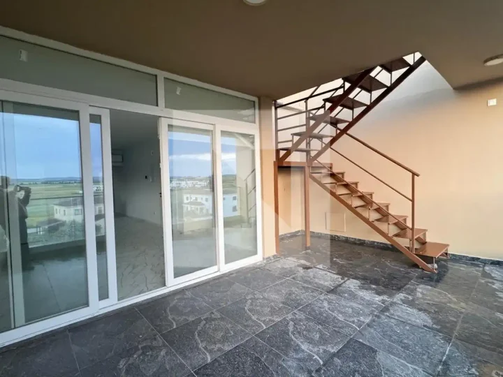 1-bedroom penthouse for rent 70 m² in Larnaca, Aradippou - Agios Fanourios